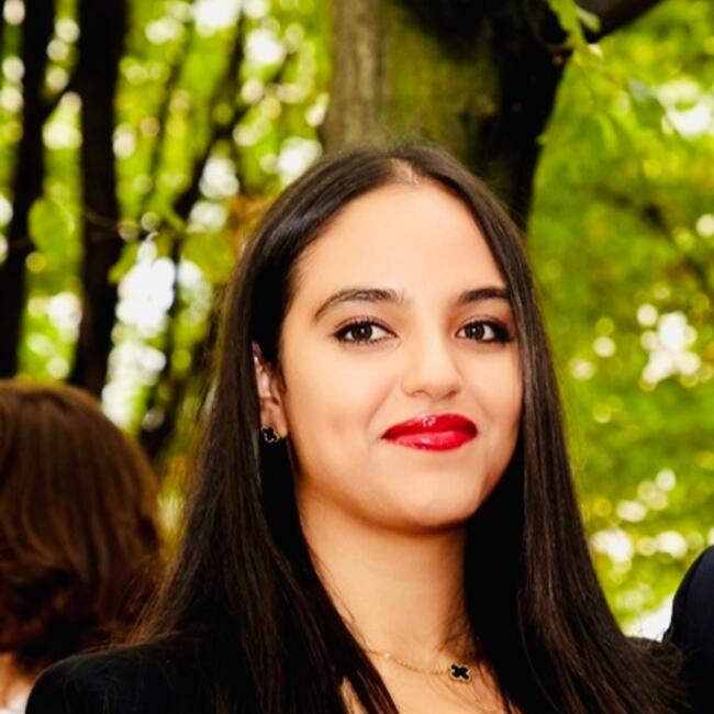 Babysitter in Brescia: Fadwa