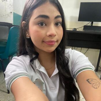 Niñera en Pereira: Valentina