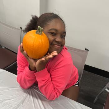 Babysitter in Garland: Ciara