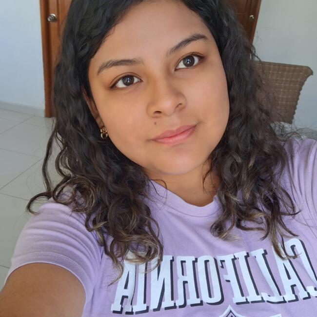 Niñera en Trujillo: Johana