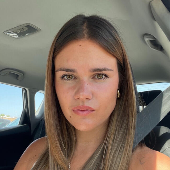 Nanny in Vélez-Málaga: Carmen lucia