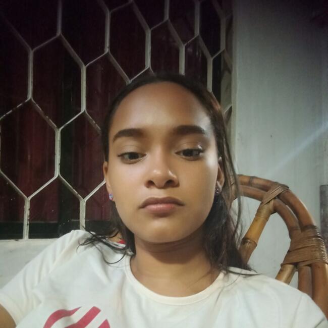 Babysitter in La Voivre: Johana