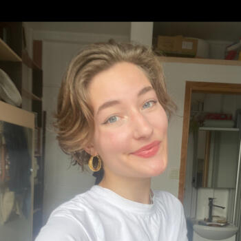 Baby-sitter Paris: Jeanne