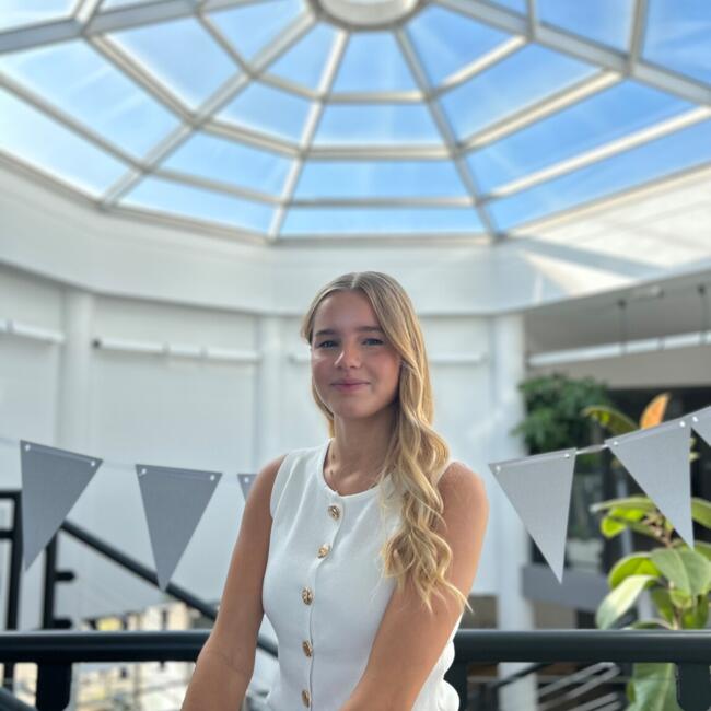 Babysitter in Boulay-Moselle: Paula