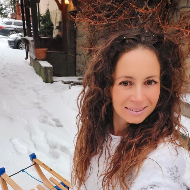 Babysitter in Newport: Lenka