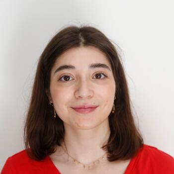 Babysitter in Ixelles/Elsene: Valeria