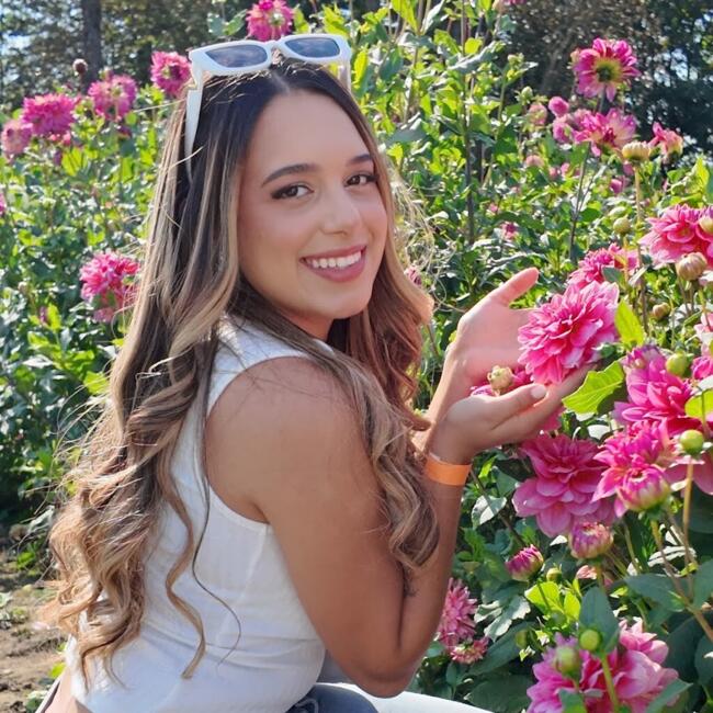 Nanny in Lynnwood (Washington): Gio
