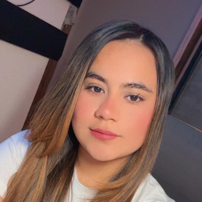 Canguro en Zaragoza: Danna valentina