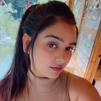 Babysitter in Faridabad: Kajol