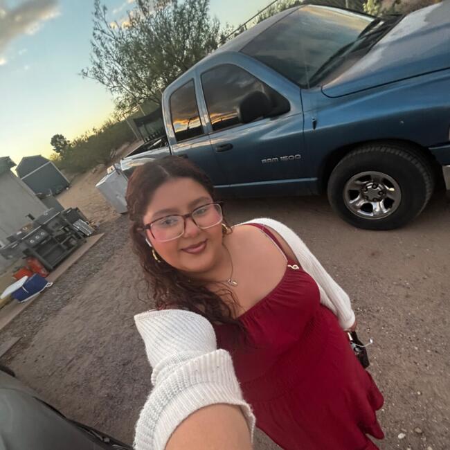 Babysitter in Las Cruces: Angelina