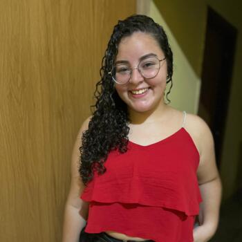 Babá em Parnaíba: Débora