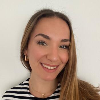 Babysitter Lens: Paula