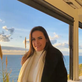 Emprego de babá em Palhoça: emprego de babá Rafaella