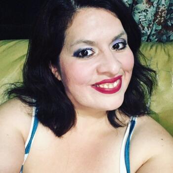 Babysitter Santiago: Aurora G