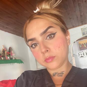 Babysitter in Floridablanca: Angelica