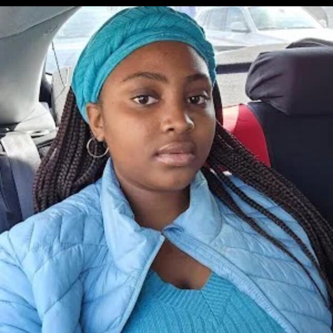 Baby-sitter in Ottawa: Claurie Guyrania