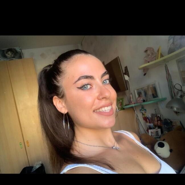 Babysitting job in Pescara: Anna