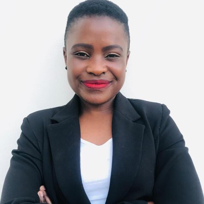 Babysitter in Port Elizabeth: Makomborero