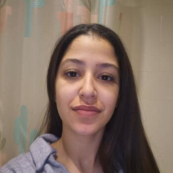 Babysitting job in León: babysitting job Cintia