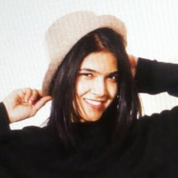 माता-पिता नई दिल्ली: Akansha