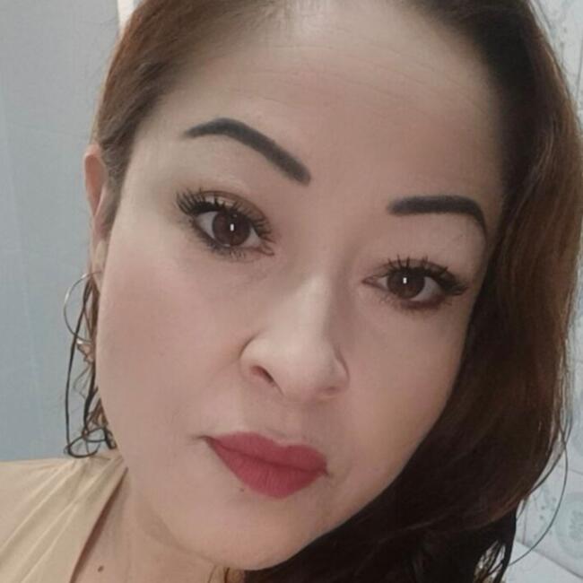 Canguro en Coslada: Claudia elena