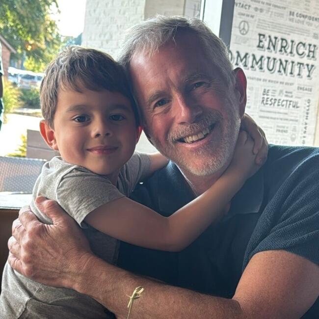 Babysitting job in Zapopan: Peter