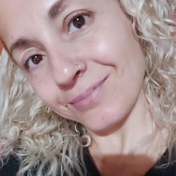 Niñera Almirante Brown: Gabriela Mariana Laura