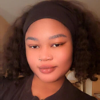 Babysitter Villeneuve-la-Garenne: Kadyh