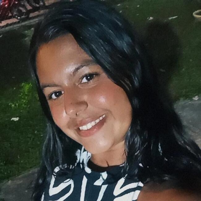 Babysitter in Cuiabá: Vanessa
