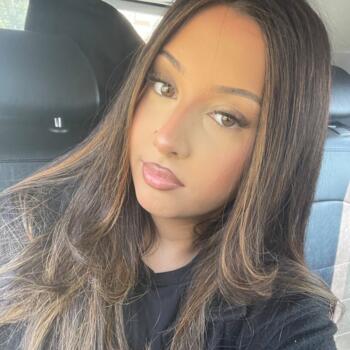 Babysitter in Huddersfield: Aqsa