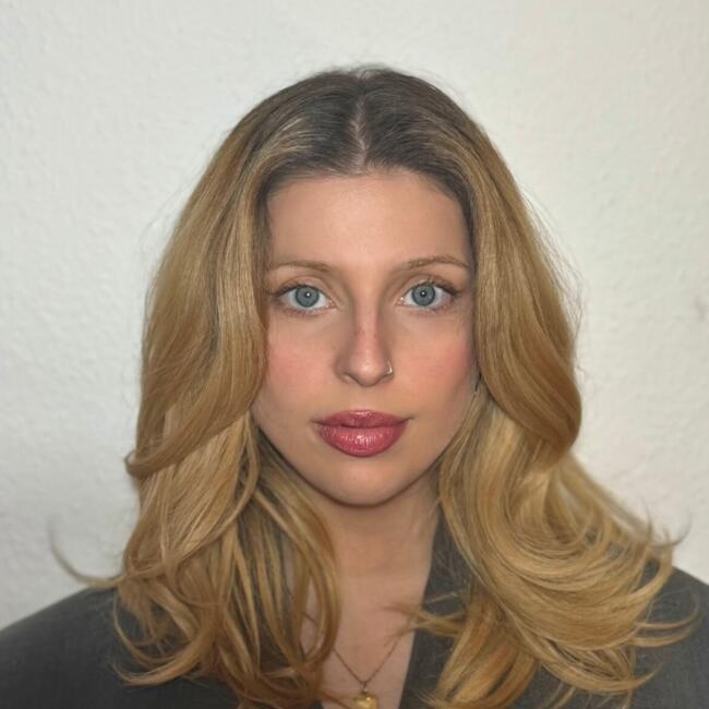 Babysitter em Cascais: Carolina