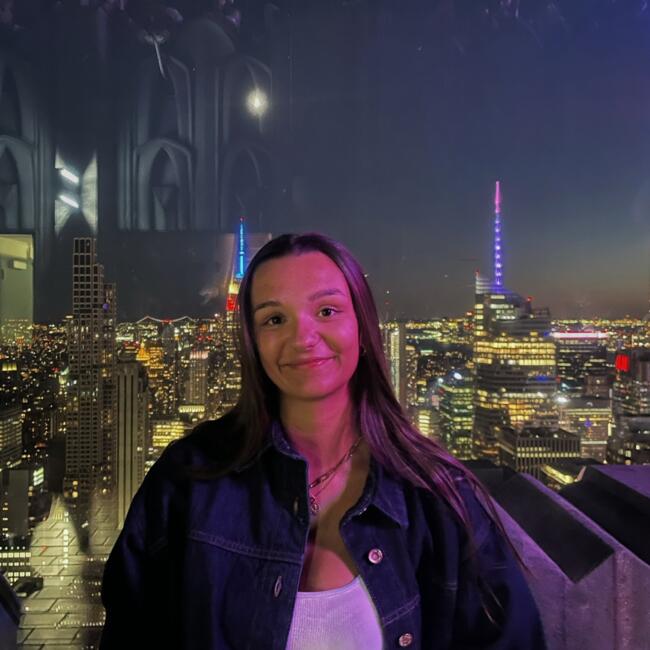 Babysitter in Paris: Salomé