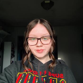 Babysitter in Rockford: Brynleigh