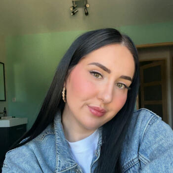 Babysitter in Brienon-sur-Armançon: Lydie