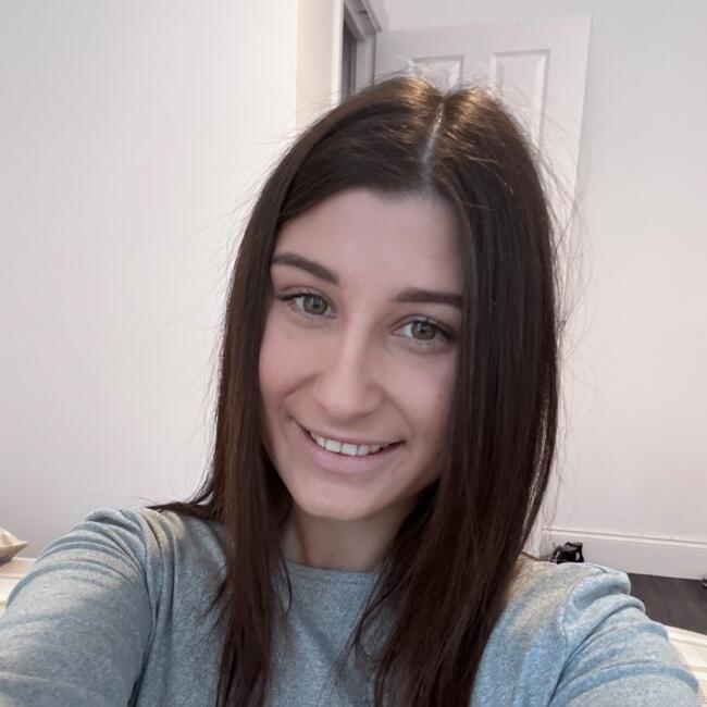 Babysitter in London: Danielle