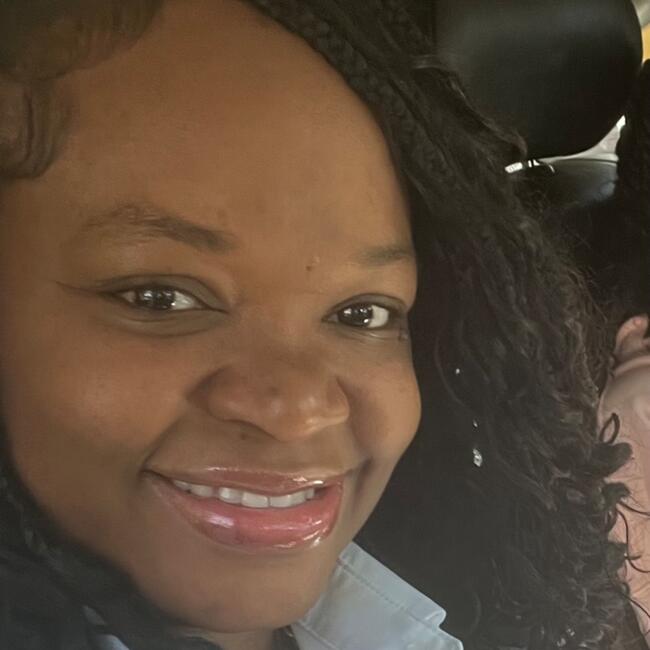 Babysitter in The Bronx: Unalee