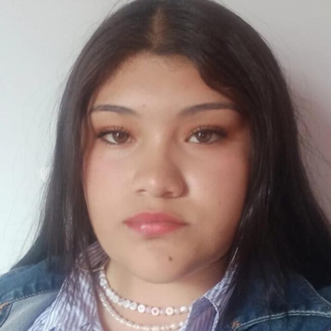 Babysitter in Bogotá: Adeine Alejandra Buitrago