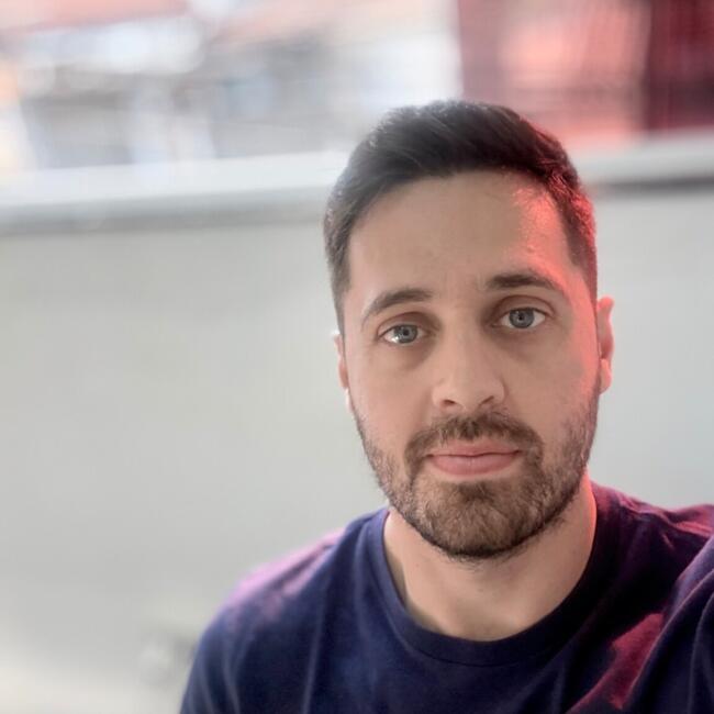 Babysitting job in São Paulo: Giovanni
