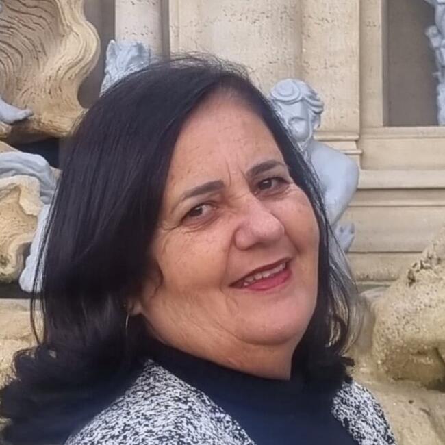 Babysitter in Sumaré: Maria