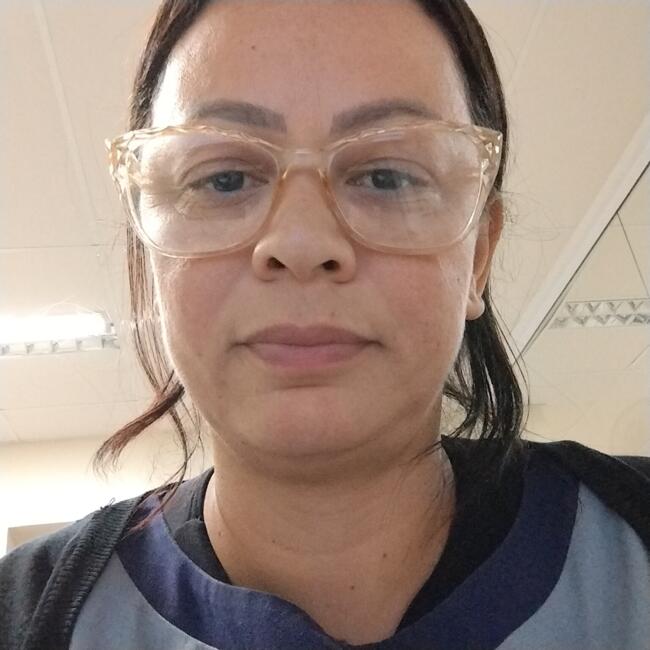 Babá em Capivari de Baixo: Tais