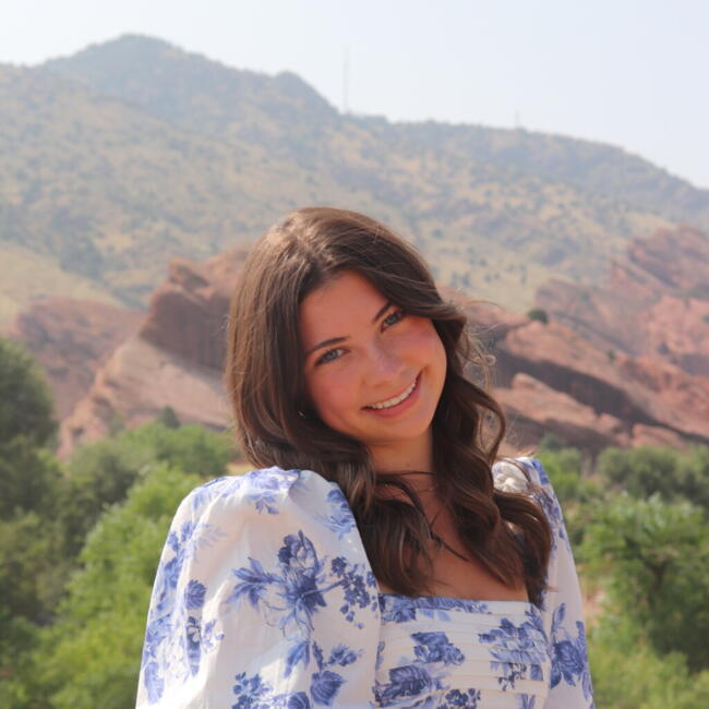 Babysitter in San Diego: Ava