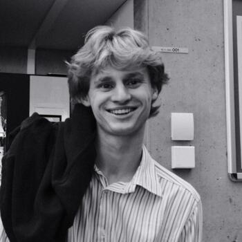 Babysitter in Oostkamp: Victor