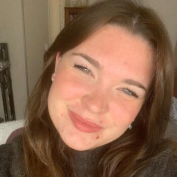 Baby-sitter Villeneuve-d'Ascq: Elena