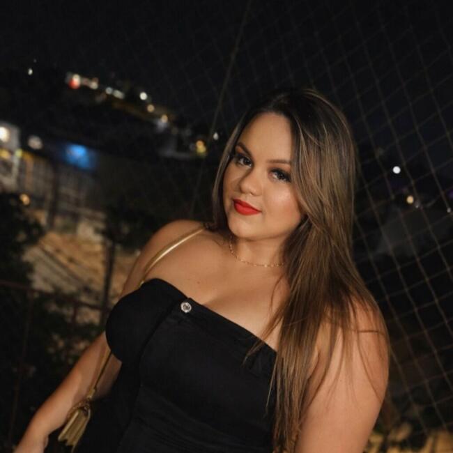 Babá em Americana: Joice