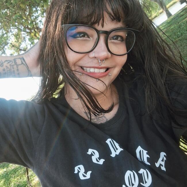 Emprego de babá em Curitiba: Limona