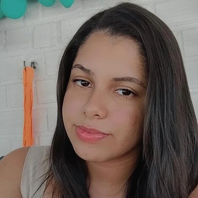 Babysitter in Maceió: Julia