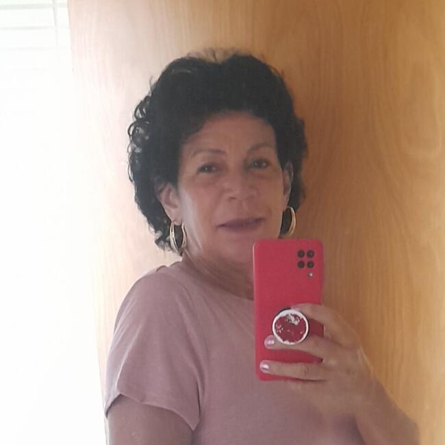 Canguro en Campo Real: Paula Caridad