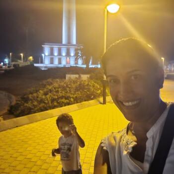 Babysitting job in Temara: babysitting job Amina