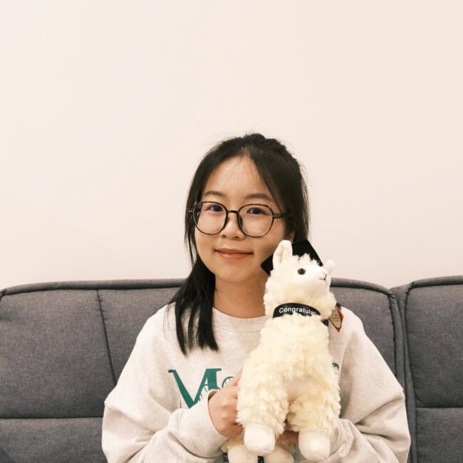 Babysitter in Melbourne: Cassie