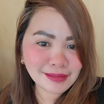 Babysitter in Dubai: Oviel